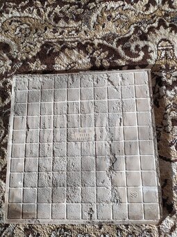 Poptávám dlažbu 30x30 - 2