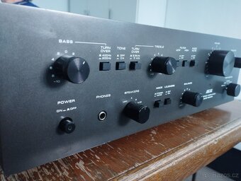 Akai AM - 2400 - 2