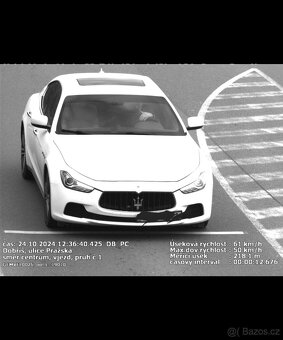 Maserati Gbihli (410 koni) - 2