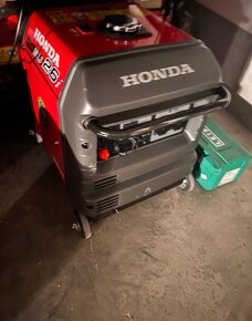 Honda kapotovaná elektrocentrála invertor - 2