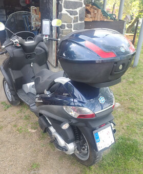 motocykl (tříkolka) PIAGGIO M64 - 2