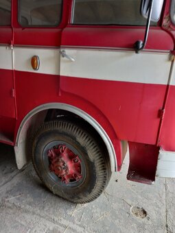 Hasičské (požární) vozidlo Škoda 706 RTHP 4x4 - 2