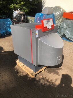 Prodám kotel na olej 40 KW - 2
