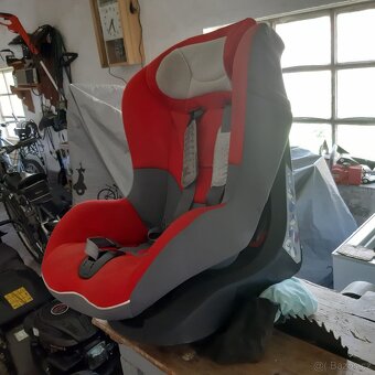 Dětská autosedačka - 2
