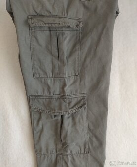21) kalhoty plátěné khaki - 2