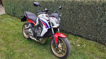 Honda CB650F - 2