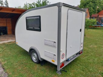 Garážovaný minikaravan zn. KONDOR - 2