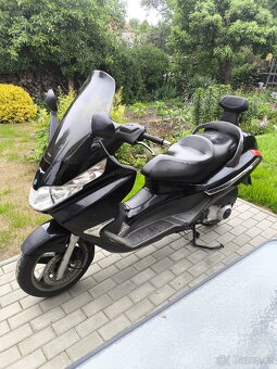 Piaggio X8 2005,125 CCM - 2