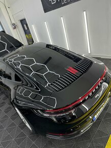 Porsche 911 992 Carrera 4 283kW Model 2021 - 2