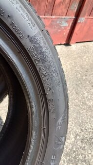 2ks letni pneu Bridgestone 225/45-17 vzorek 4mm - 2