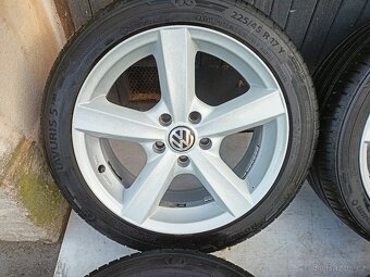 ALU KOLA DEZENT 5x112 r17" PNEU BARUM BRAVURIS 225/45/17 - 2