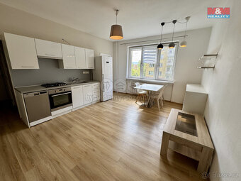 Pronájem bytu 2+kk, 36 m², Třinec, ul. Dukelská - 2