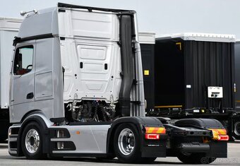 Mercedes Benz Tahač návěsu Actros 1851 - 2