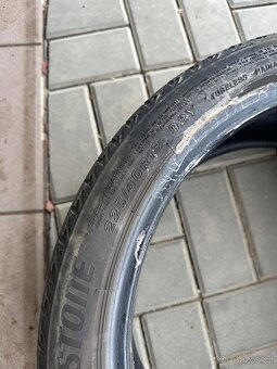 225/40 r18 Bridgestone na dojeti - 2