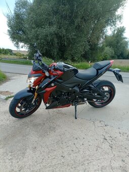 Suzuki GSX-S 1000 - 2