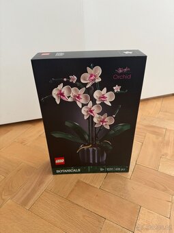 Lego 10311 Orchidej - 2