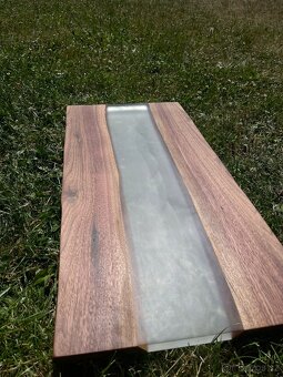 Stolová deska - americký ořech a epoxyd - 2