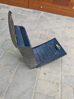 poštovní schránka (plast) - 2