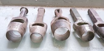 Historické výsečníky na kůži a gumu 5 cm- 1 cm - 2