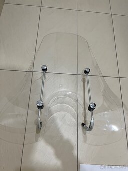 Plexi stit na Vespa LX 125 - 2