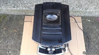 Kávovar espressovač Jura E8 - 2