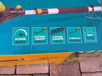 Teleskopicke nuzky na zivy plot - 2