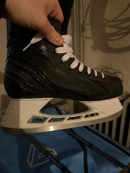 Brusle BAUER SCORE - velikost 9 - 2