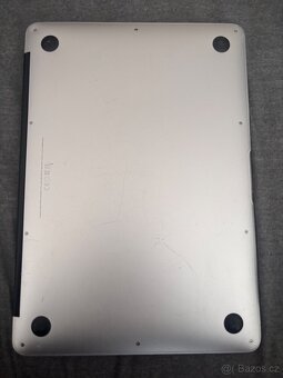 Apple Macbook Air 13 (early 2014) - 2