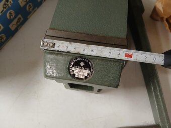 Prodám strojní svěrák š.100 mm, nový. - 2