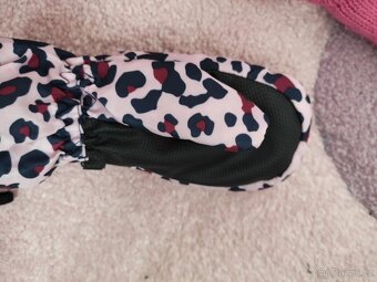 Dětská zimní čepice a rukavice - 2