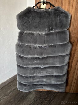 kožešinová vesta - 2