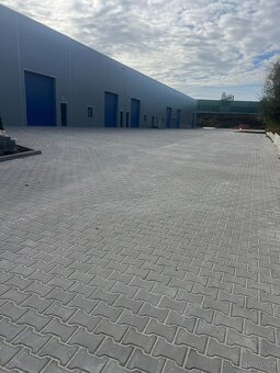 Pronájem skladového prostoru Nupaky 500m2 - 2