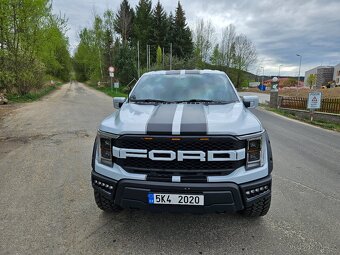 Ford F150 XLT 5.0 V8 4x4 Raptor paket r.v.2022 - 2
