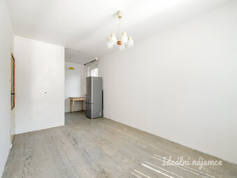 Pronájem bytu 2+kk, V Zápolí, Michle, 15500 Kč/měs, 40 m2 - 2