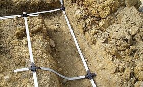 Zemnící pasovina FeZn 4x30, svorky, kulatina 10mm - 2