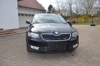 PRODÁM ŠKODA OCTAVIA KOMBI 2.0TDI 150PS 2016 NAVI,TAŽNÉ - 2