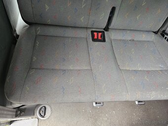 Zadní trojsedačka sedačka trojka VW T5 T5.1 T6 - 2