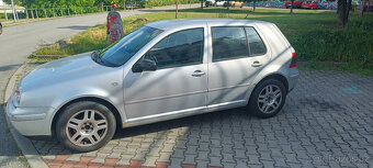 VW Golf IV 1.6 16V - 2