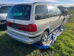 Dily volkswagen Sharan 1.9tdi 85kw - 2