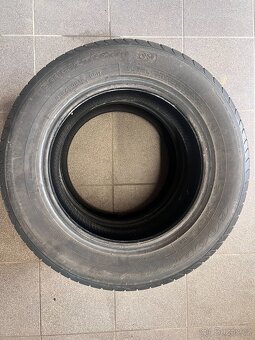 Goodyear EfficientGrip 215/60 r16 95H - 2