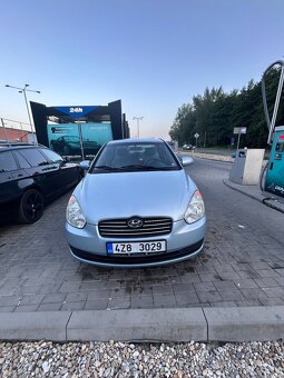 Hyundai Accent 1.4 - 2