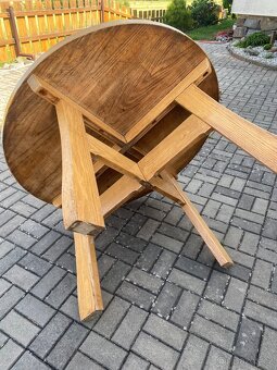 Masivní kulatý stůl 120cm - 2
