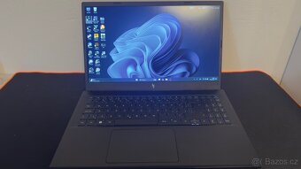 Acer Nitro V 15 RTX4060 i7 13620H 16gb RAM 2TB - 2