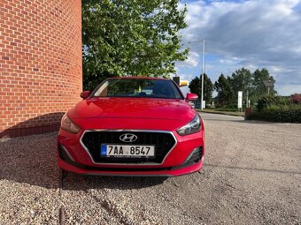 Hyundai i30 Fastback 1.0 T-GDI STYLE – r. 2018 - 2