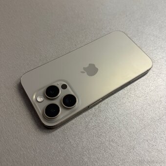 iPhone 15 Pro 128GB, natural titan, 12 měsíců záruka - 2