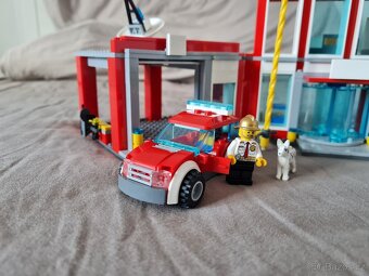 Lego City - Hasičská stanice 60110 - 2