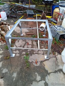 Stojan, podstavec pod IBC kontejner 1000 litrů - 2