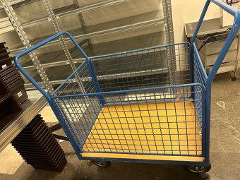  Výprodej kanceláře / provozovny: Plošinový vozík 4500Kc - 2