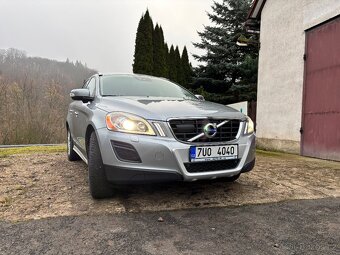 VOLVO XC60 D5 CZ - 2