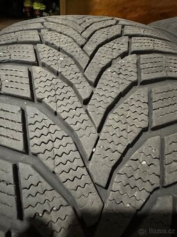 Zimní pneumatiky NEXEN 235/50R18 - 2